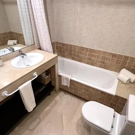 Retiro Urbano En Sants, Tu Hogar En Apartment Barcelona